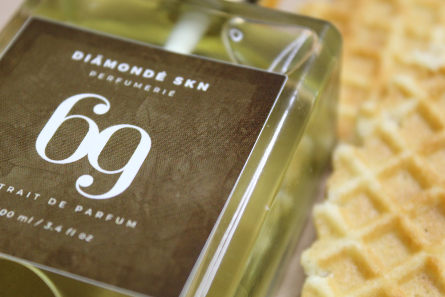 69 Extrait de Parfum | Unisex Gourmand